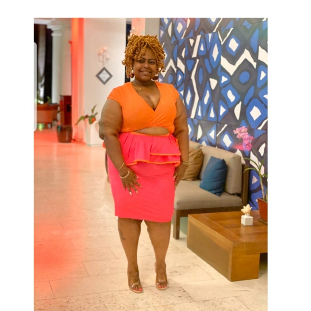 Rue 107 2 piece Neon SET.